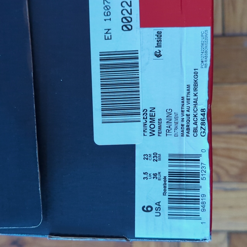 Reebok, sz 6, Cheetah print/black sneakers - Picture 5 of 5